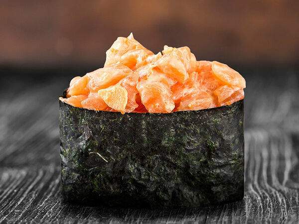 Евразия-Экспресс - Острые суши с лососем