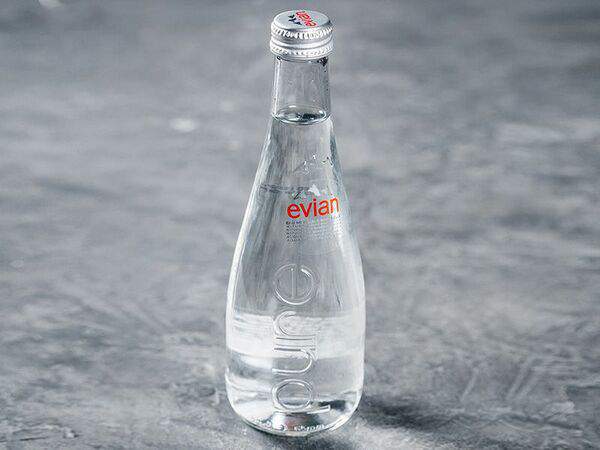 Hill - Вода Evian