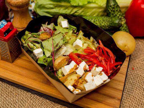 Зерно - Салат греческий с печёным картофелем