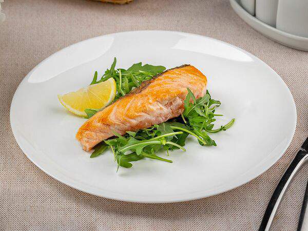 Пик - Стейк из семги со сливочным соусом