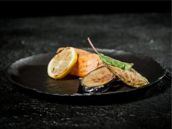 Сибирская Корона - Филе семги с овощами