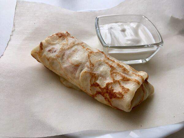 Hot dog house - Блины с ветчиной и сыром