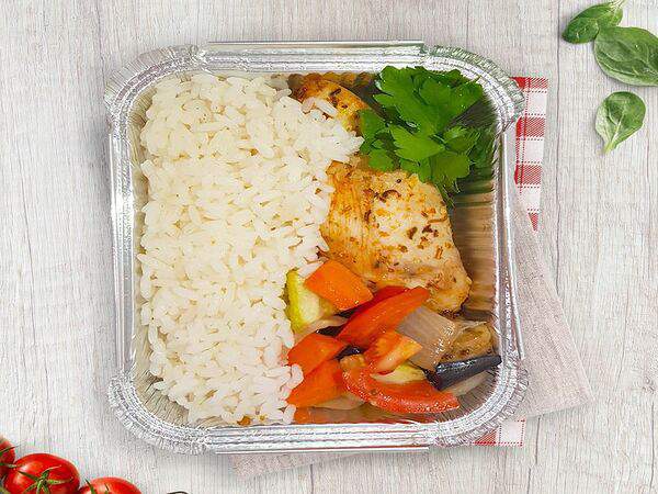 Три друга - Куриное филе с рисом и овощами