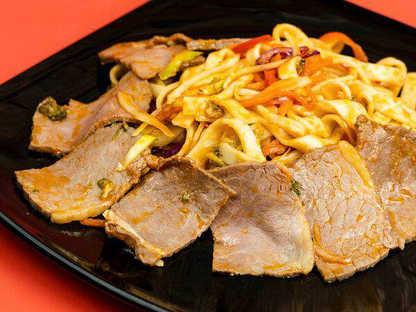 ПапаВок & МамаПаста - Паста барбекю с говядиной су-вид