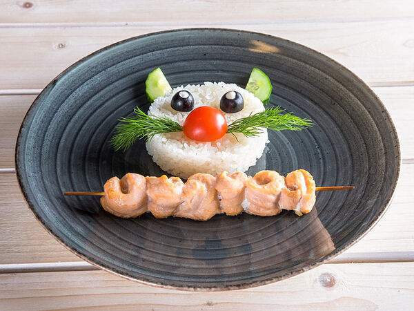 Garage - Шашлычок из лосося с рисом гохан