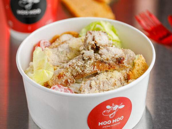 Moo Moo Burgers - Салат Цезарь с курицей