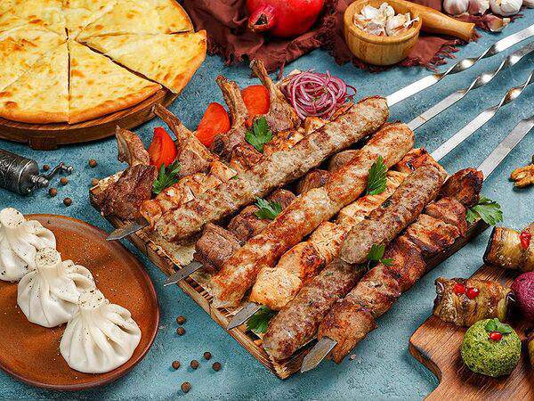 Грузинские каникулы - Сет Грузинское застолье