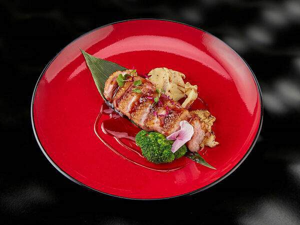 Mio - Утка с соусом терияки