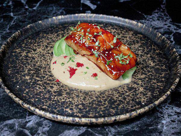 Poke Top - Стейк лосось терияки с авокадо