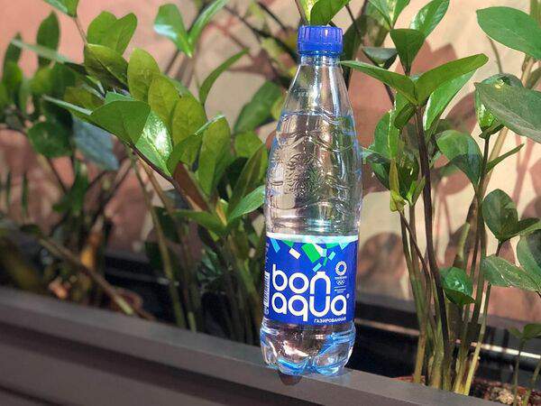 Бекон Restobar - Вода BonAqua газированная