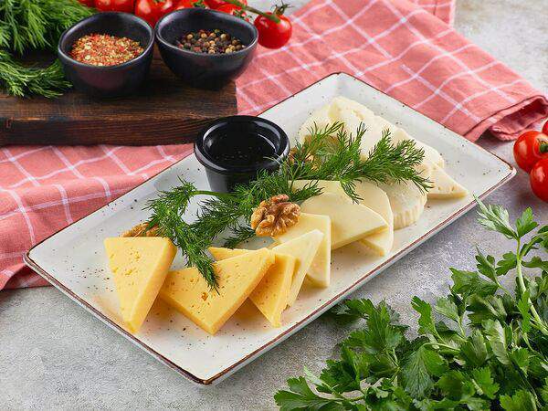 Ачарули - Ассорти домашних сыров