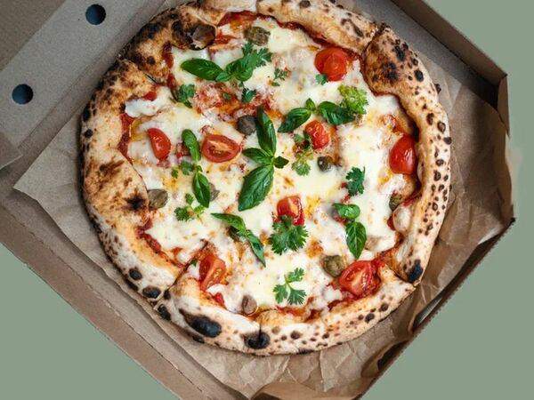 Pulcinella Pizzeria - Пицца Маргарита