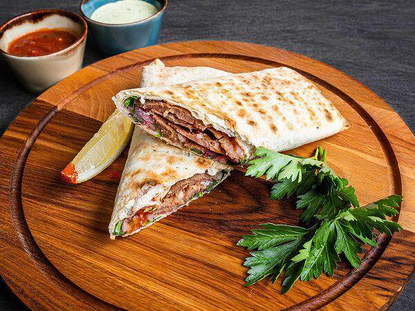 Нуар кебаб - Мини-ролл из курицы в лаваше