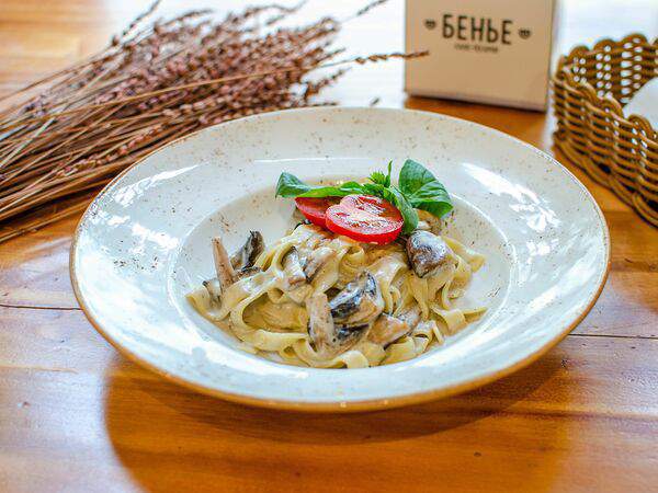 Кафе-пекарня Бенье - Сырная паста с грибами