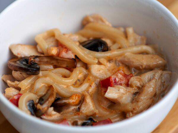 Uzumaki38 - Паста с курицей и грибами