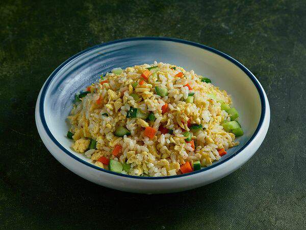 Кафе Али - Рис, обжаренный с овощами и яйцом