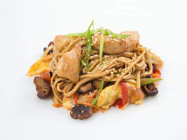 Rollcity - Лапша удон с курицей