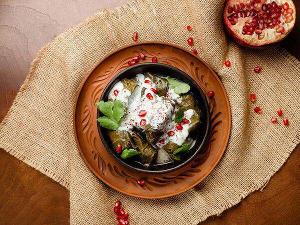 Кинза - Долма cвинo-говяжья на кеце