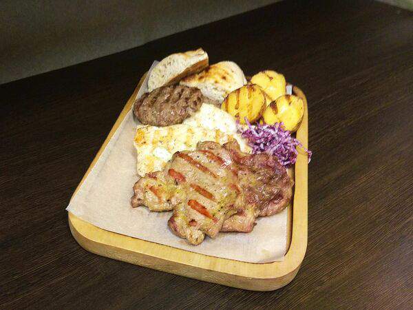 Burgerlux - Мясное ассорти