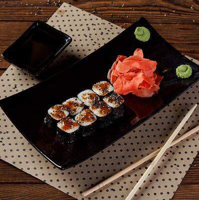 Мускат - Классический ролл с угрем