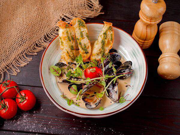 Пейзаж - Черноморские мидии в соусе Дорблю