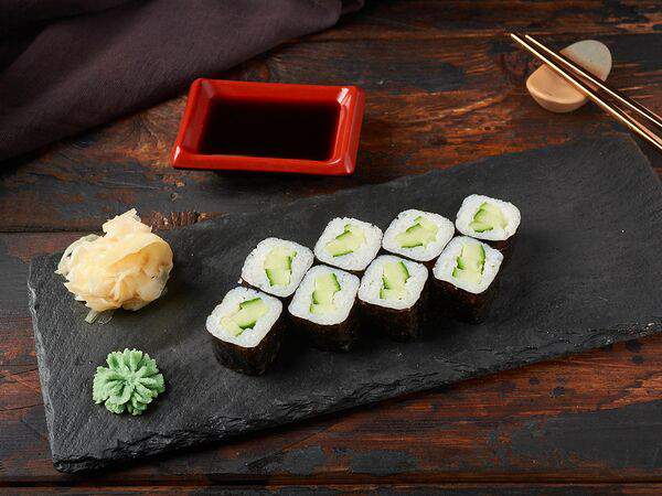 Loft cafe - Ролл с огурцом