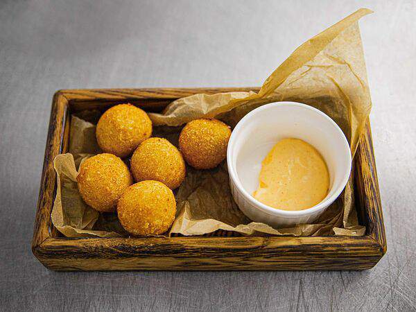 Birch - Сырные шарики с креветками