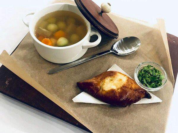 Николаевский - Уха по-фински с расстегаем