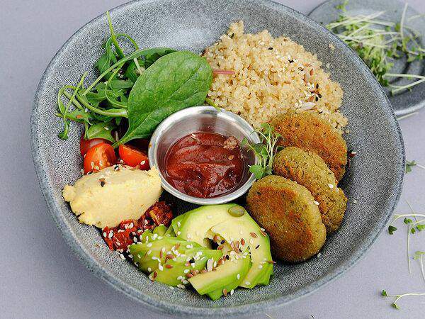 Огород Новый Центр - С фалафелем и киноа