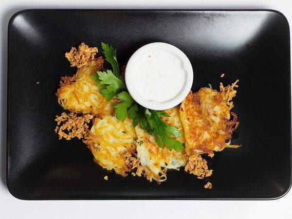 Гриль-бар Кооператив - Драники картофельные со сметаной