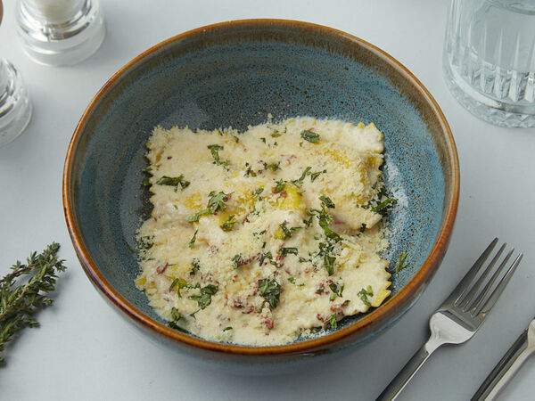 Гурмерия De Paris - Равиоли а-ля карбонара