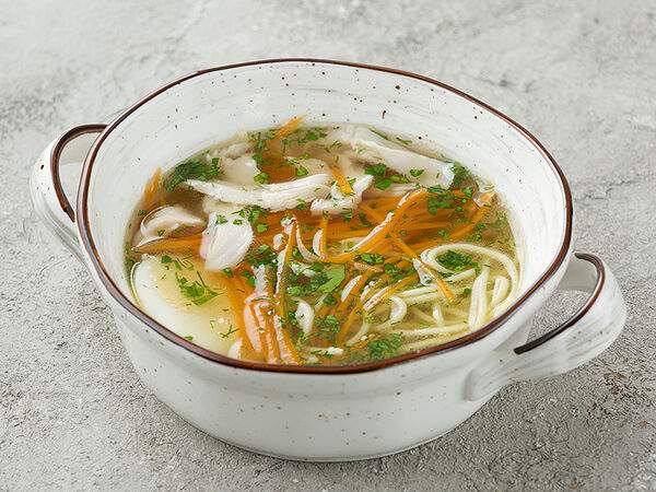 Craft Brew Cafe - Куриный бульон с яичной лапшой