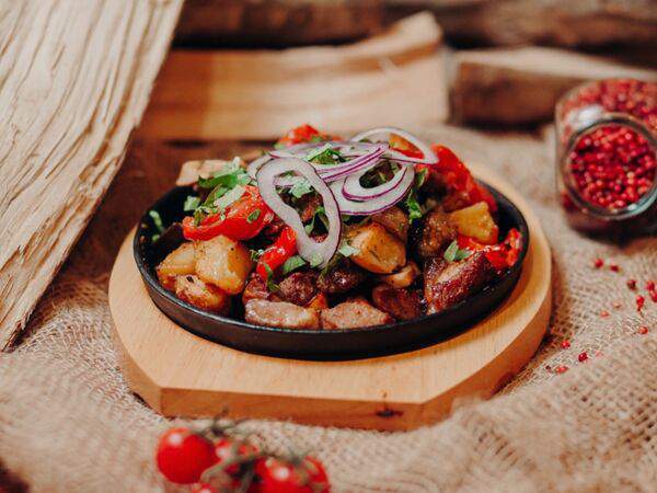 Пейзаж - Сковородка со свининой