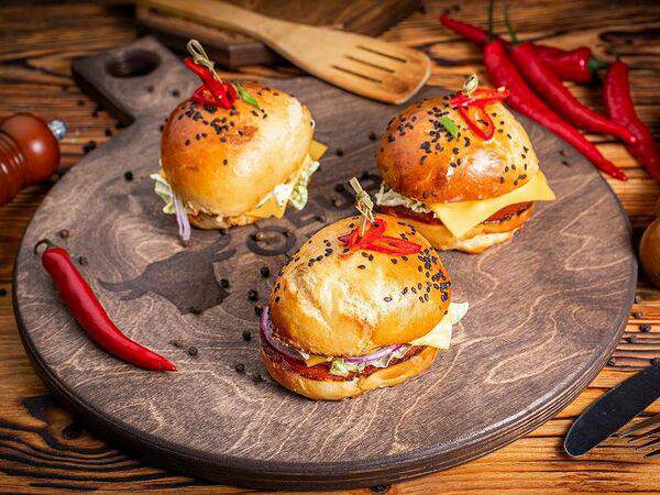 Burger Beer - Мини-чизбургер Трио Куриный