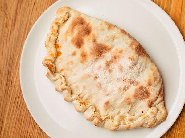 3 этаж - Пицца Кальцоне с Мясом Сливочная