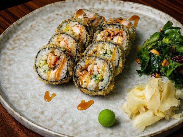 Clan - Кранч ролл с креветкой и грибами шиитаке