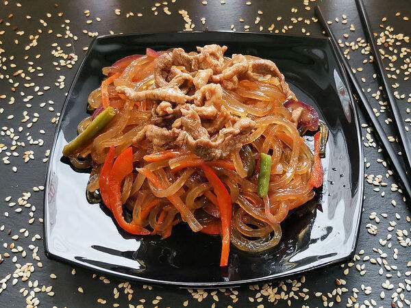 Wok & Sushi - Лапша Вок со свининой и овощами