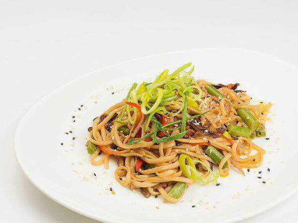 Саюри - Рисовая лапша с курицей