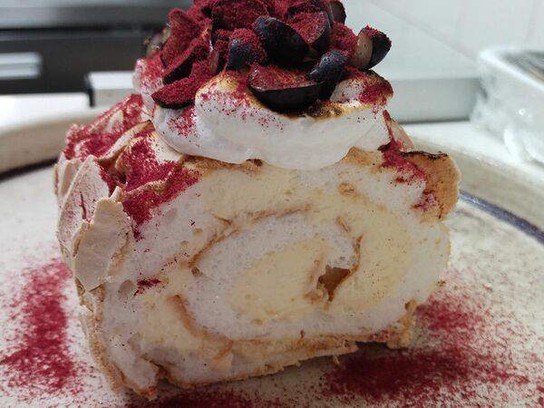 Белый берег - Меренговый рулет