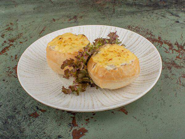 Гастроном - Теплая грибная закуска в булочке