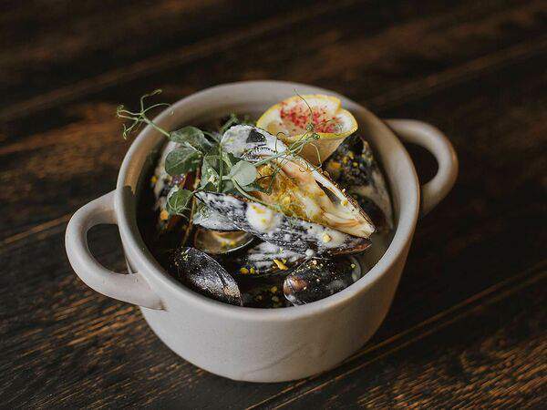 Инжир - Мидии в сливочном соусе