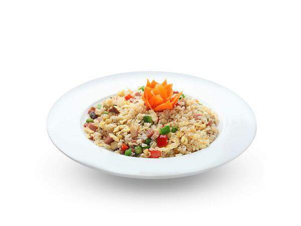 People's food - Рис, жаренный с беконом и яйцом