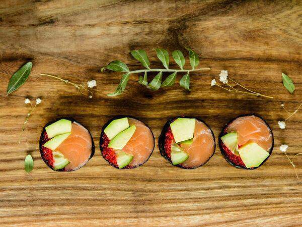 Foodmarket #FaceRoll - Ролл Сашими с лососем