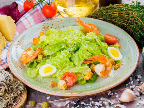 Кафе Nебо - Салат Цезарь с креветками