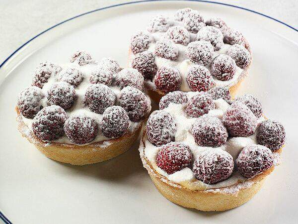 Комод - Тарталетка с малиной