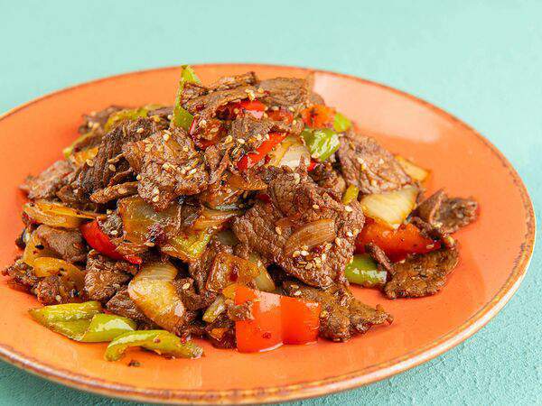 Том Ям паназиатская кухня - Говядина с тмином и овощами