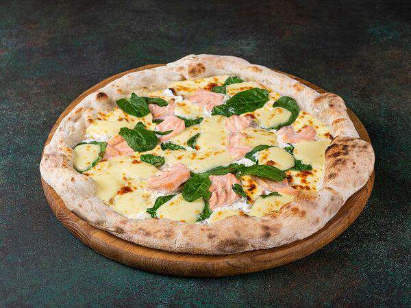 Forme Pizza - Пицца с лососем и шпинатом