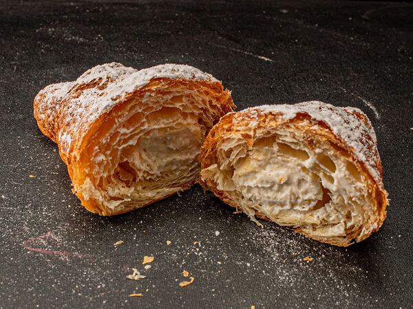 Французская пекарня & French Bakery - Круассан с творогом