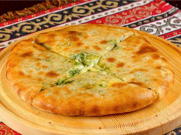 Кавказская пленница - Хачапури с сыром и шпинатом