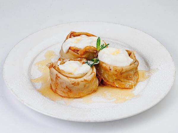 Черная Кошка - Блинчики с медом и сметаной
